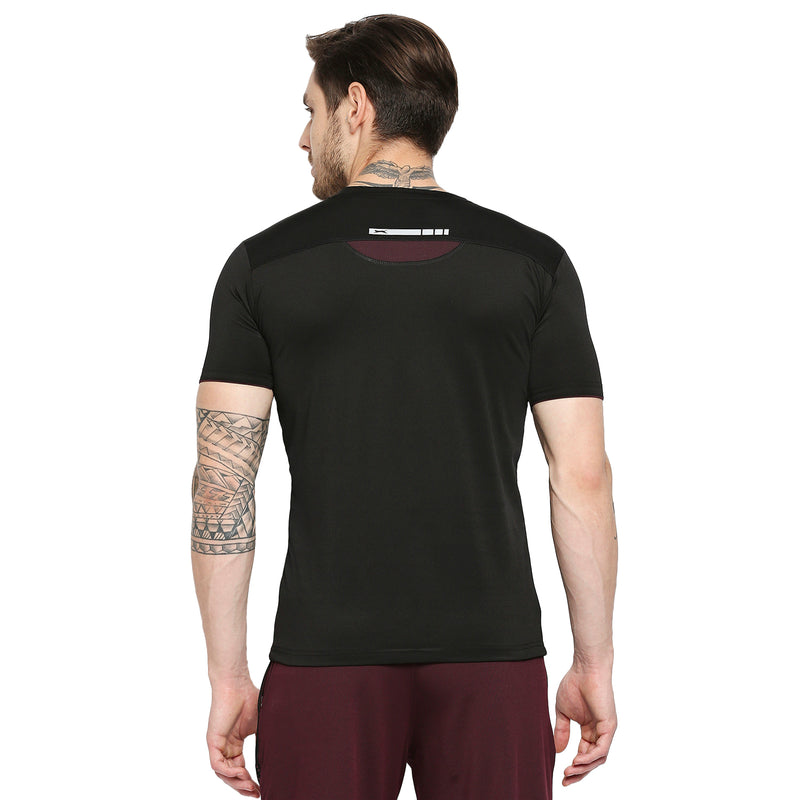 Black Panther Mens Body Fit T-Shirt [PL 710105S]